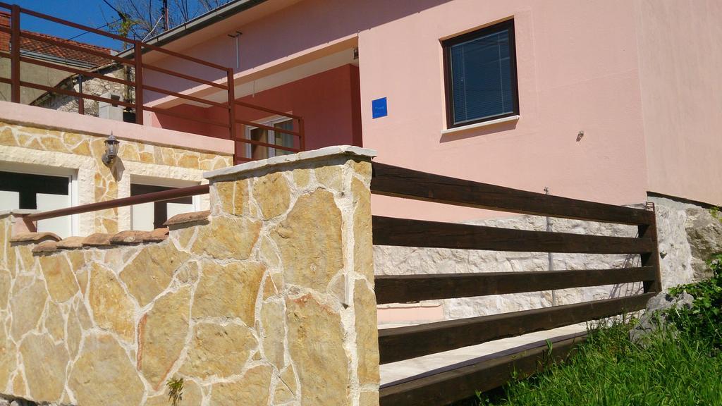 Holiday Home Paul Блаце Экстерьер фото