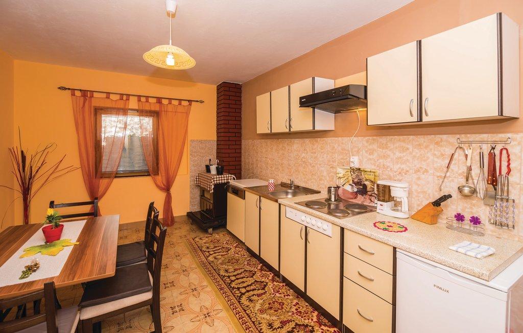 Holiday Home Paul Блаце Экстерьер фото
